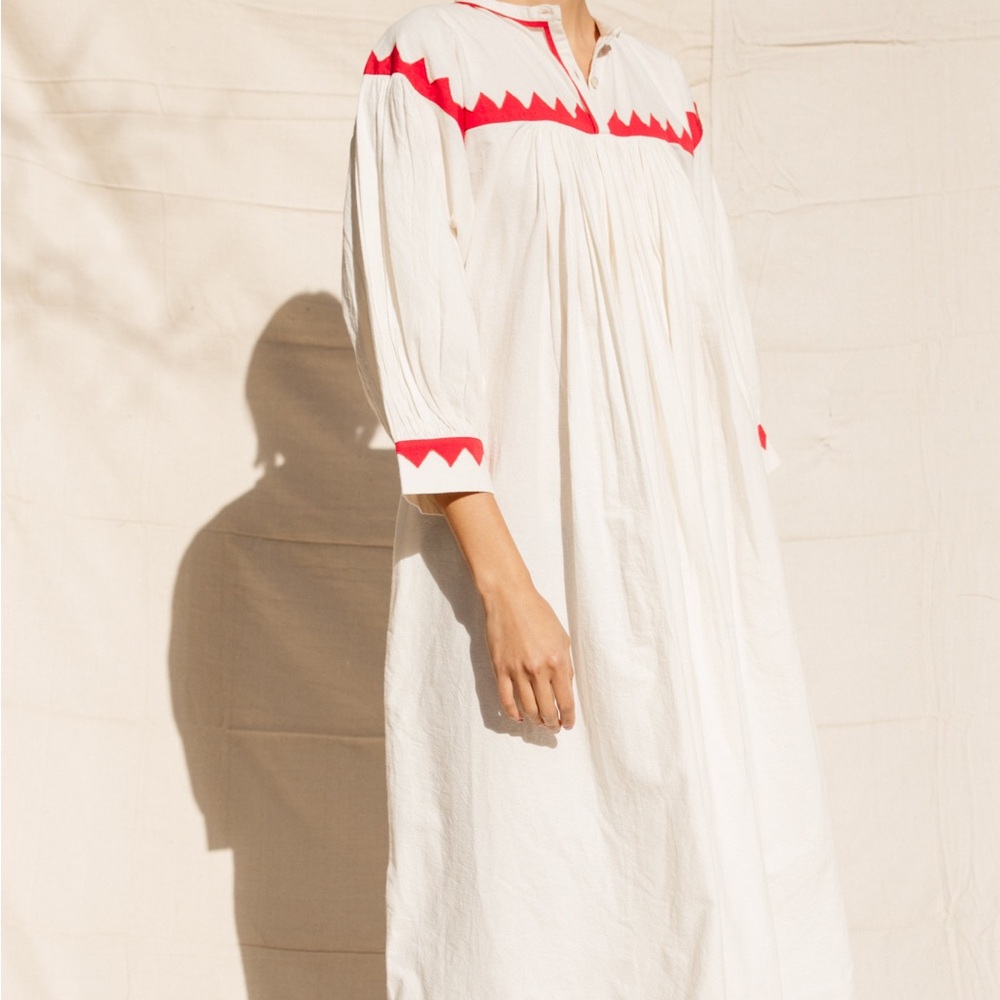 Elegant White and Red Midi Dress